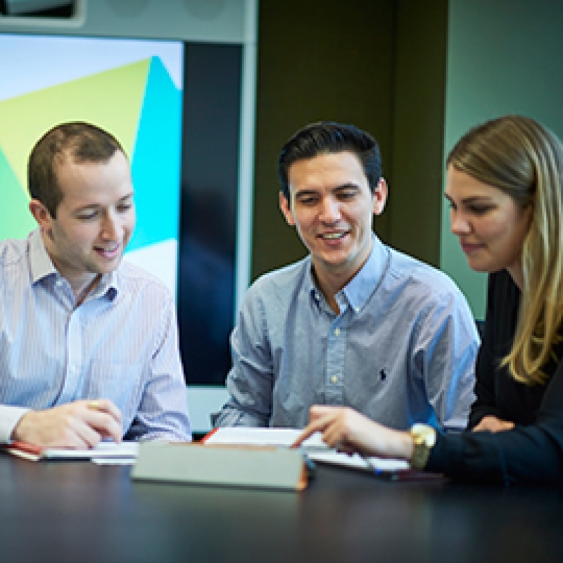 For High Reventie in IT & Software Businesses